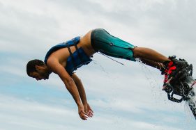 Watersports flyboard head down